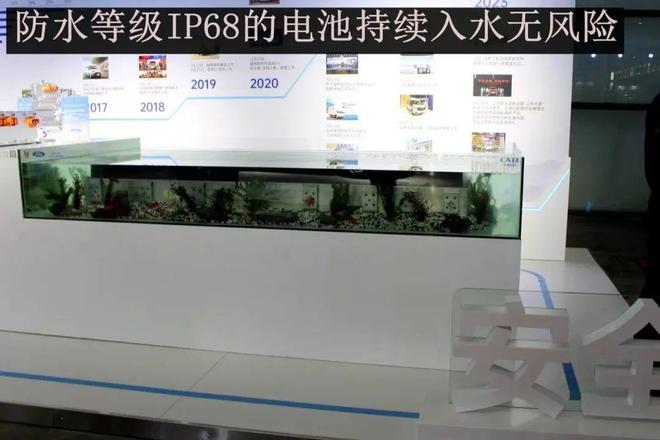 江铃乐行E路达树立电动轻卡新标杆——纯电城配物流轻卡静态评测(图4) 江铃乐行E路达树立电动轻卡新标杆——纯电城配物流轻卡静态评测(图4)