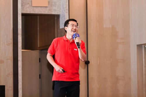 神眸2024新品发布会:自研低功耗芯片赋能 智能电池摄像机细分领域再起新浪潮(图5) 神眸2024新品发布会:自研低功耗芯片赋能 智能电池摄像机细分领域再起新浪潮(图5)