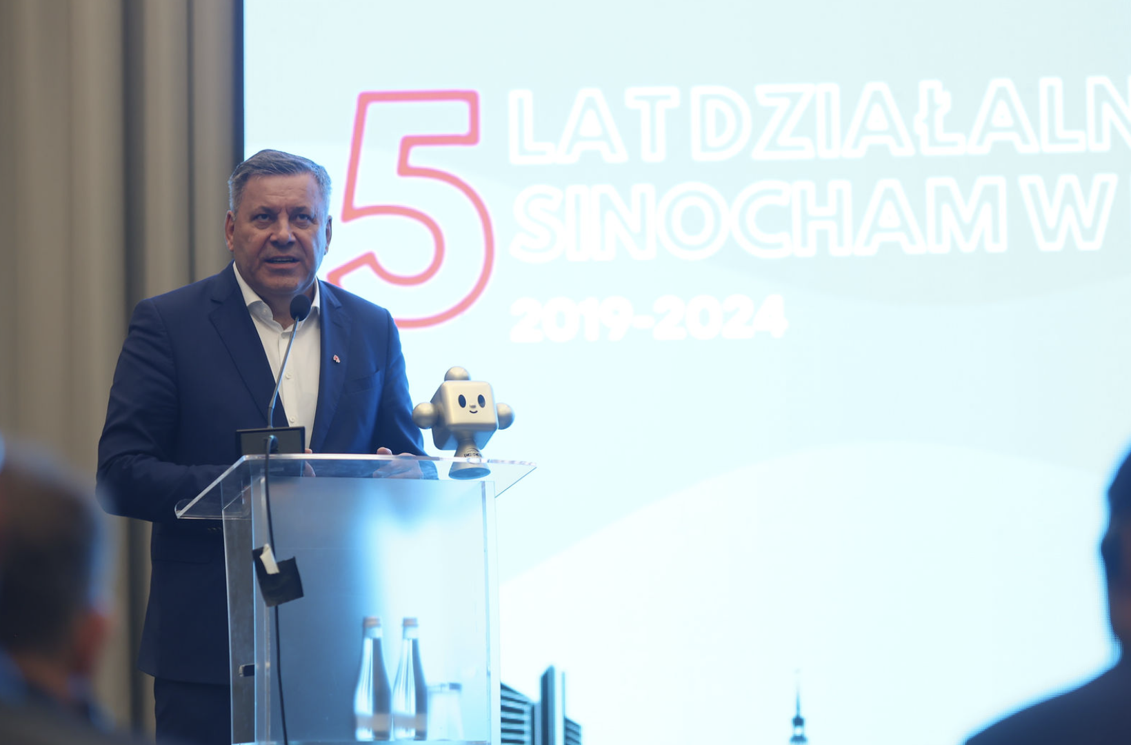 第二届中国国际供应链博览会推介会暨波兰中国总商会2024年招待会在华沙成功举办(图4)
